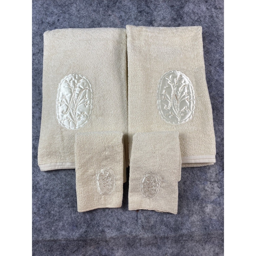 VTG Cannon 4pc Set Bath Towel Hand Wash Cloth Embroidered Floral Monogram "N"